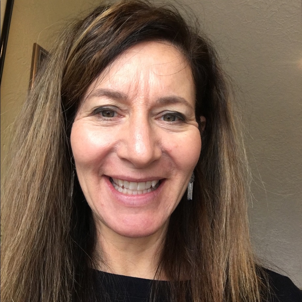 Meet your Posher, Julie